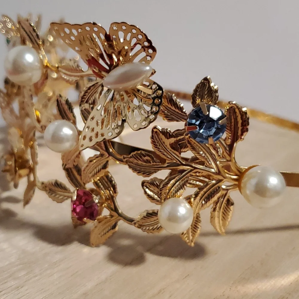 Goldtone Rhinestones faux pearls roses and butterflies headband NWT wedding prom